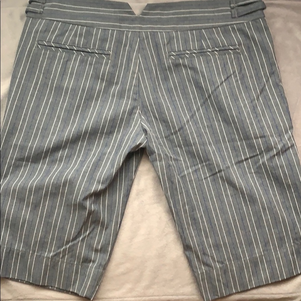 Shorts - Picture 5 of 5